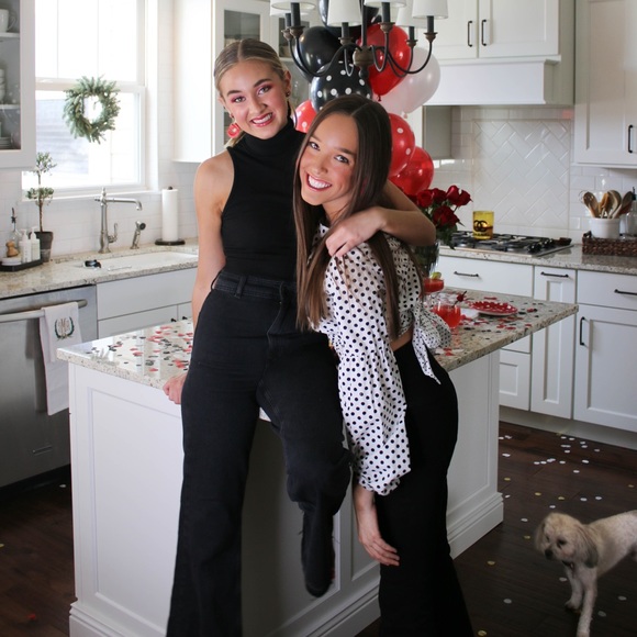 ZARA White Polka Dot Tie Back Blouse - Picture 2 of 3